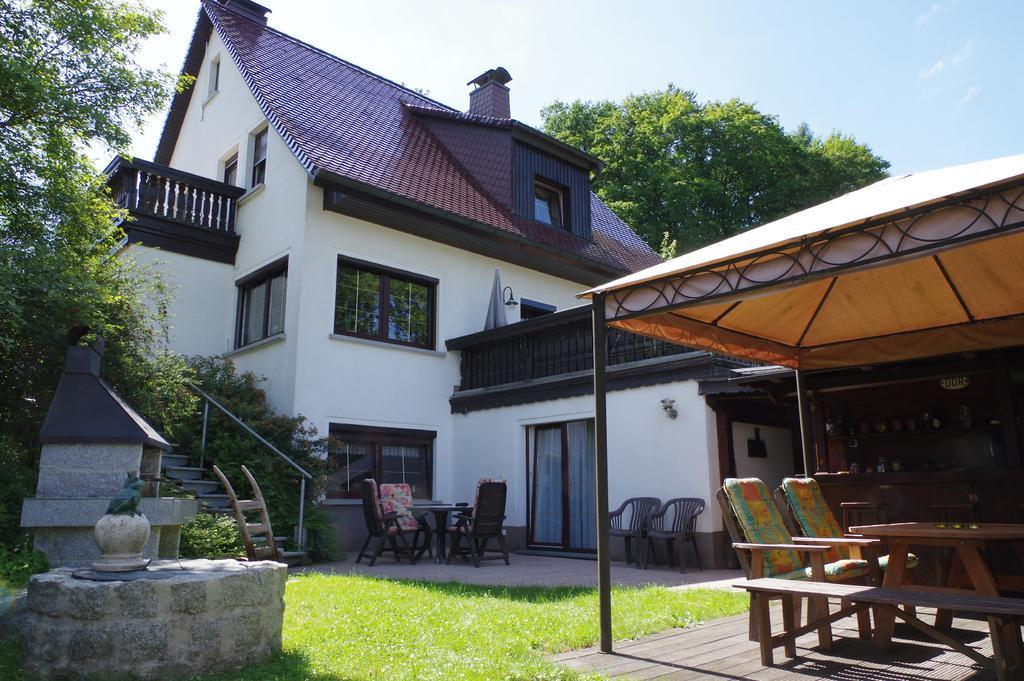 Gaestehaus Gaens - Ferienhaus Schirgiswalde-Kirschau Esterno foto